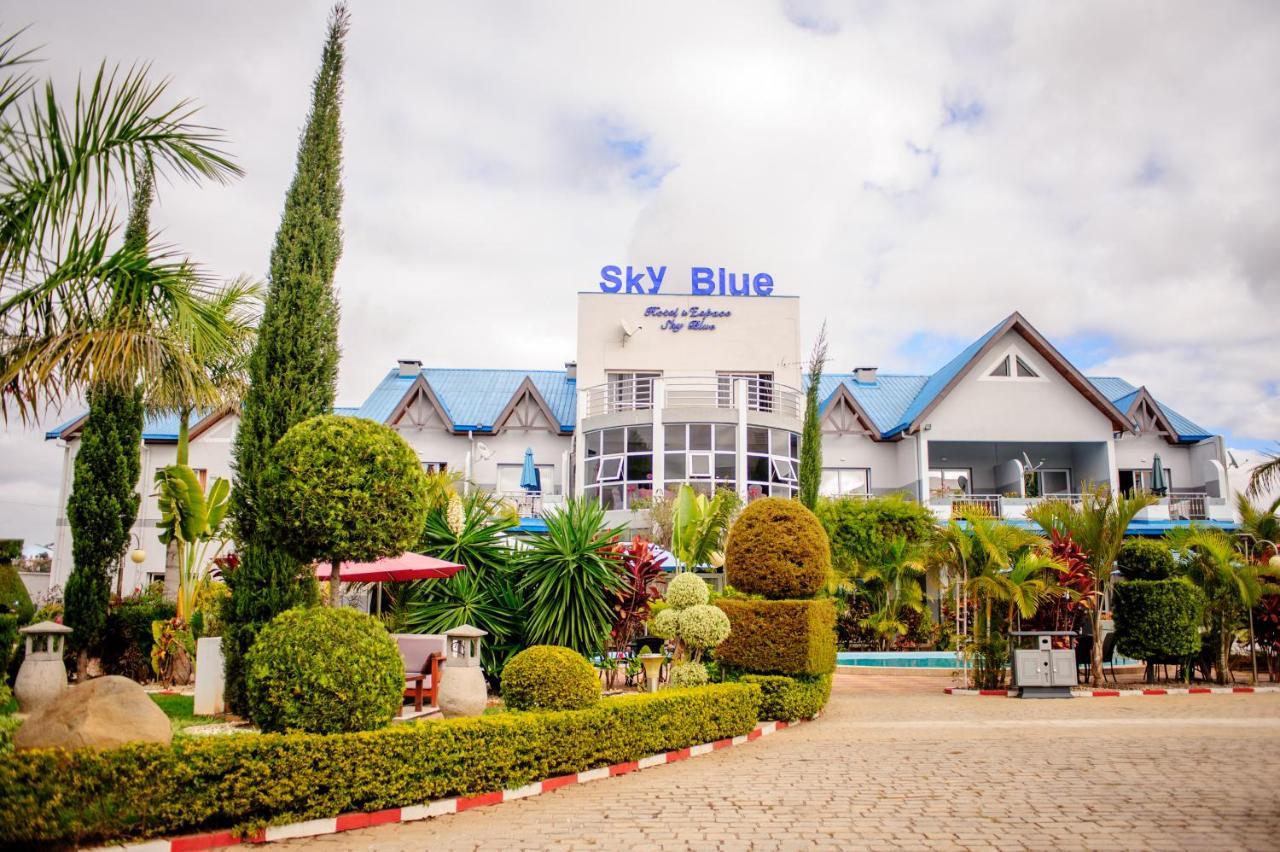 Hotel Sky Blue Mada Alasora Экстерьер фото